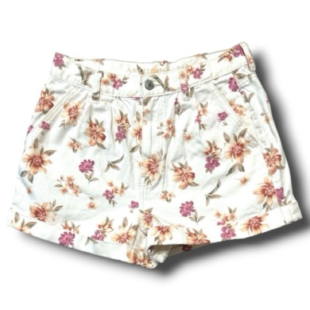 American Eagle Floral High Waist Denim Mom Shorts White Size 6 Coastal Resort